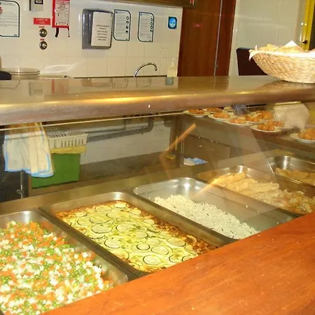 Caparica Sun Centre Hostel *