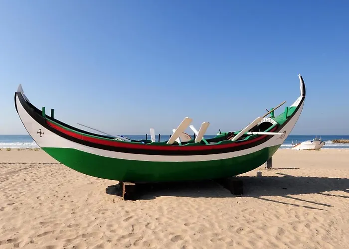 Caparica Sun Centre Hostel