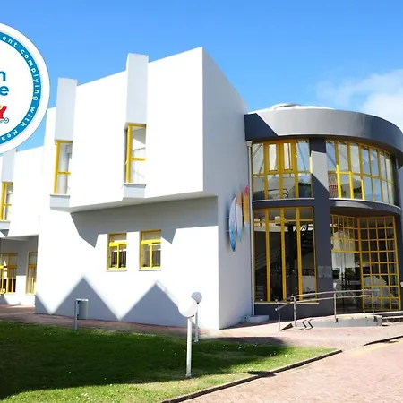 Caparica Sun Centre Hostel