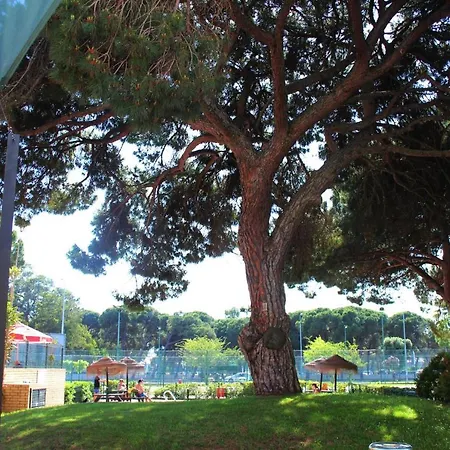 Caparica Sun Centre *