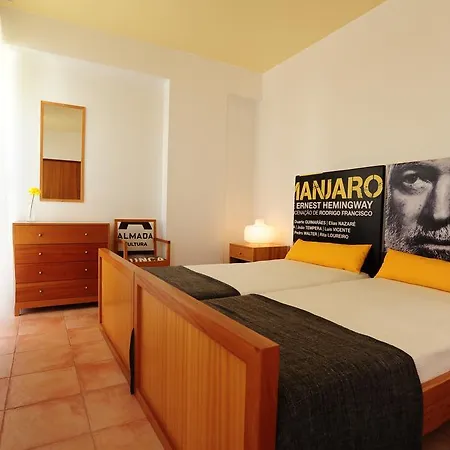 Hostel Caparica Sun Centre