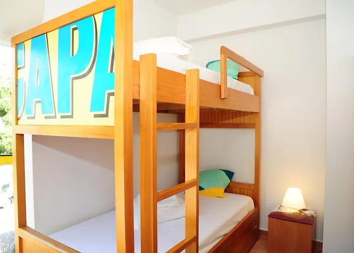 Caparica Sun Centre אכסניה