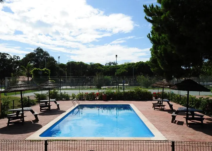 Caparica Sun Centre אכסניה קוסטה דה קפאריקה